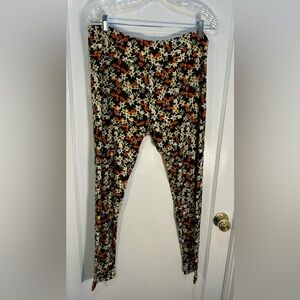 LuLaRoe Women's Tall & Curvy Leggings Floral Pattern